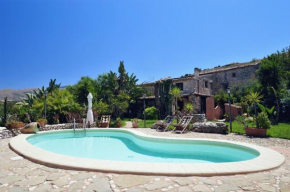 Villa Eden con piscina giardino parcheggio Wifi free Castellammare Del Golfo